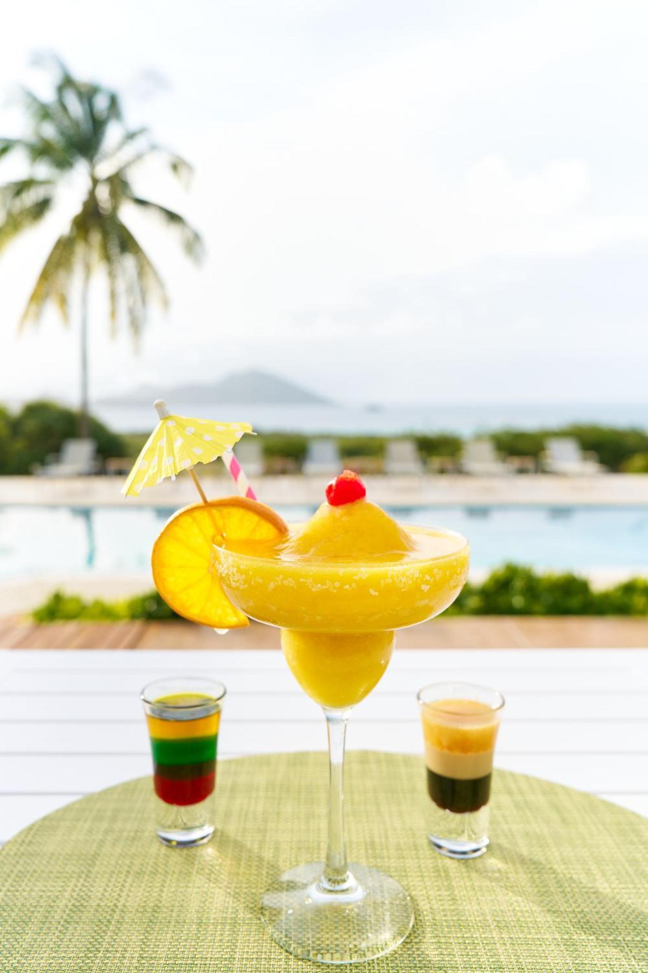 Mount Nevis Hotel Kültér fotó