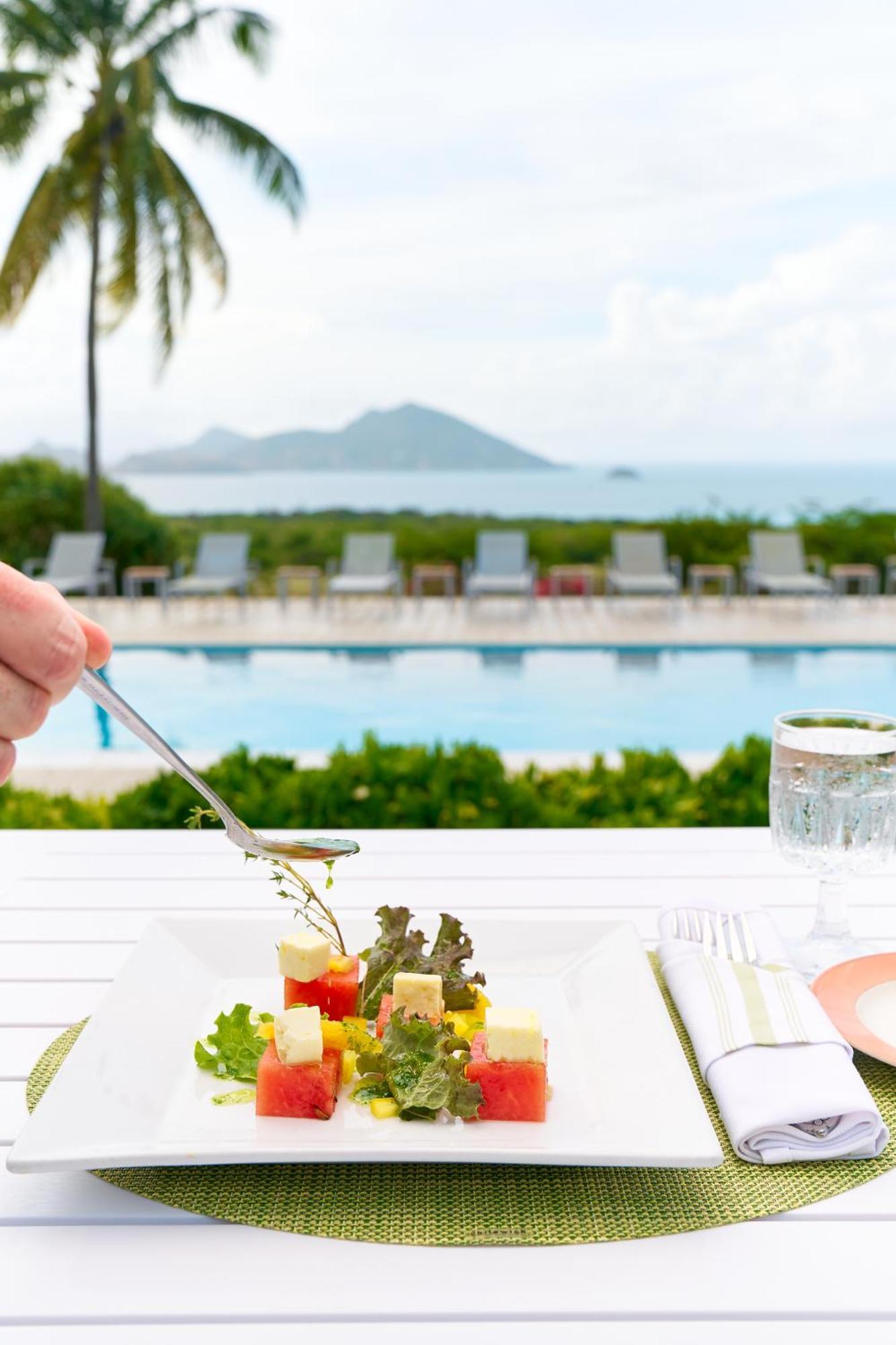 Mount Nevis Hotel Kültér fotó