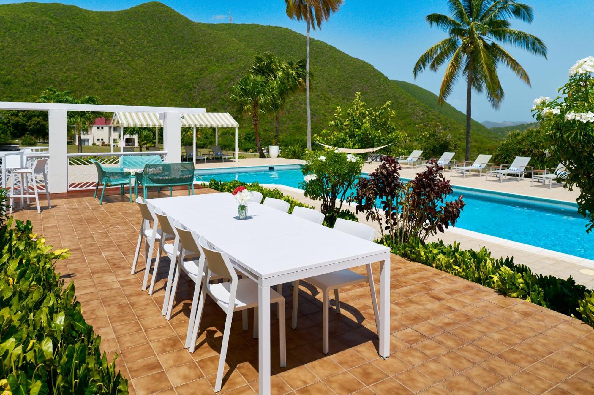 Mount Nevis Hotel Kültér fotó