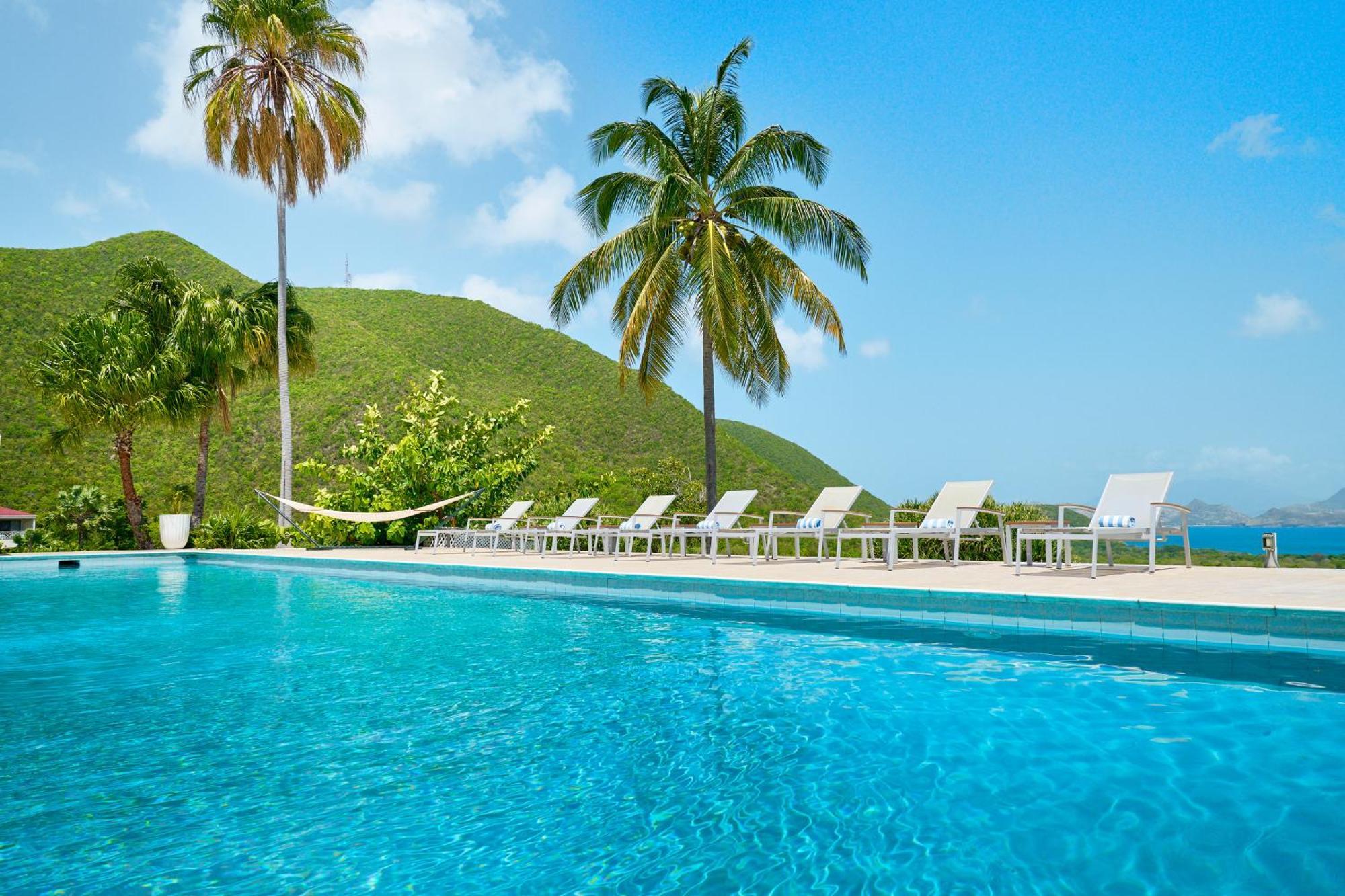 Mount Nevis Hotel Kültér fotó